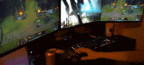 lol代打,英雄联盟除了豹女还有哪些英雄一看就是代练专属