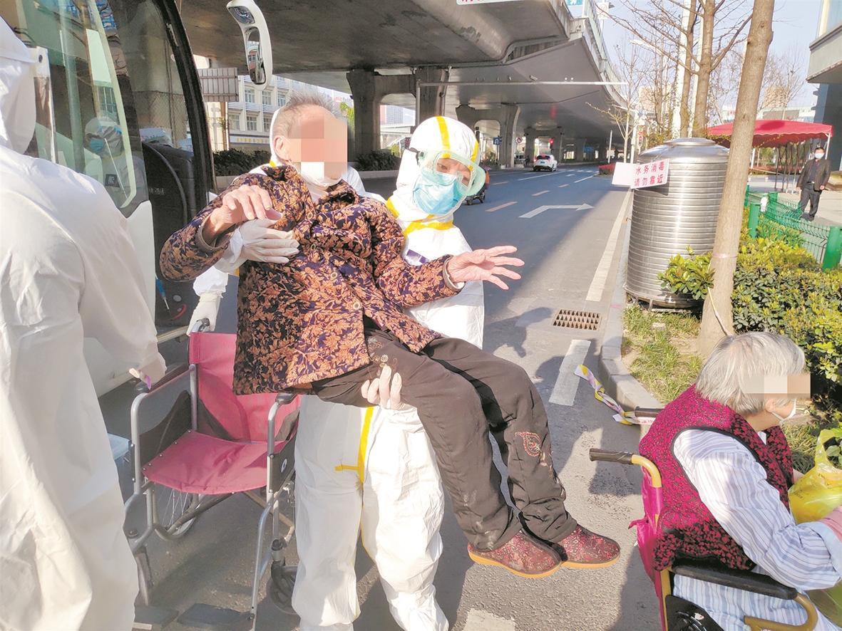 无畏的勇士,勇士队会不会使用杜库挡拆的战术