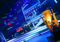 与时聚竞 穿越火线风雨十年