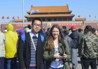 国内地铁逐渐“去英文化”？美媒却着急了：外国人看不懂怎么办？