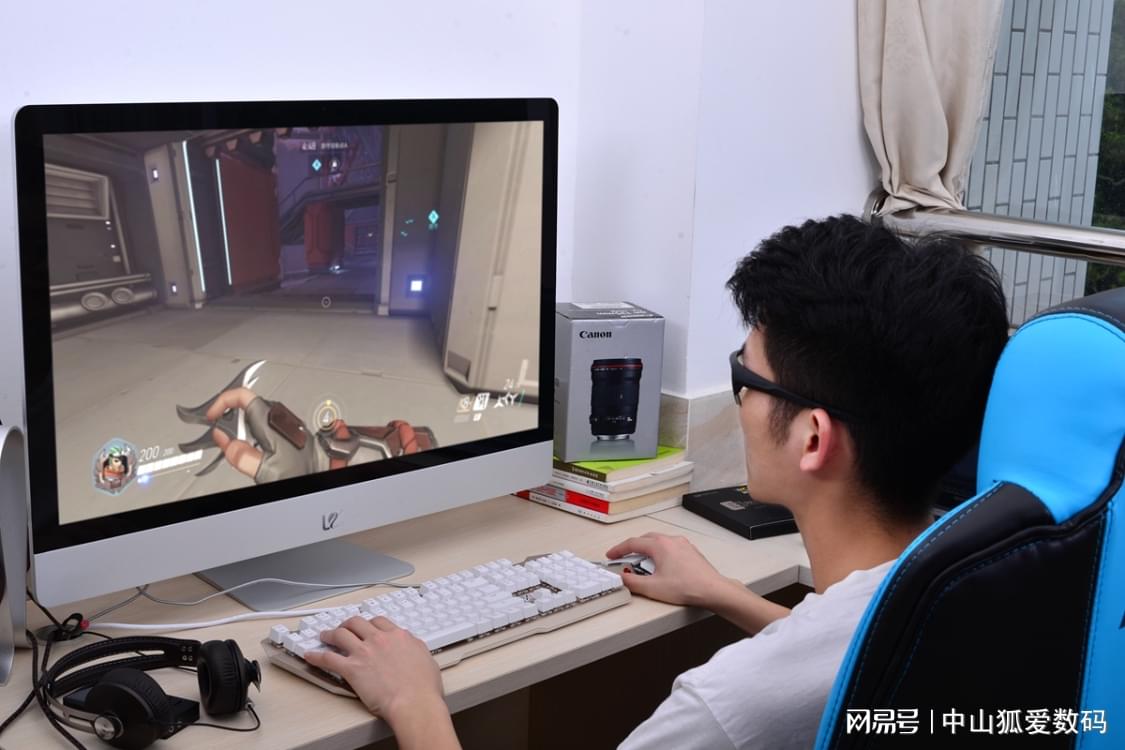 魔兽争霸星际争霸暗黑破坏神守望先锋_游戏悍将刀锋1暴雪版_暴雪经典游戏推荐