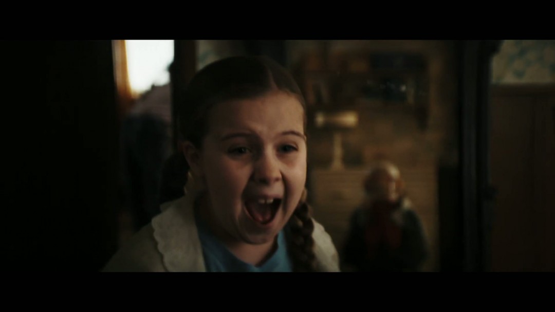 玩招魂游戏然后_沃伦夫妇 最后案件_招魂4 中文字幕 预告片