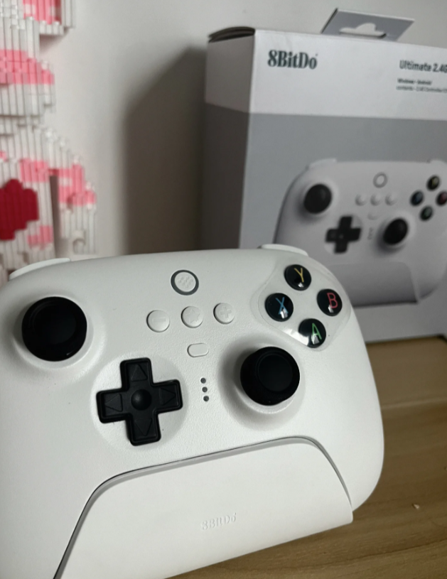 游戏手柄推荐 高性价比游戏手柄 竞技级别游戏手柄_手柄游戏金典版