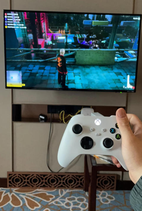 游戏手柄推荐 高性价比游戏手柄 竞技级别游戏手柄_手柄游戏金典版