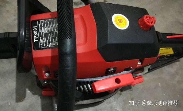 家用电锯选购指南_电锯品牌推荐_电锯杀僵尸的游戏