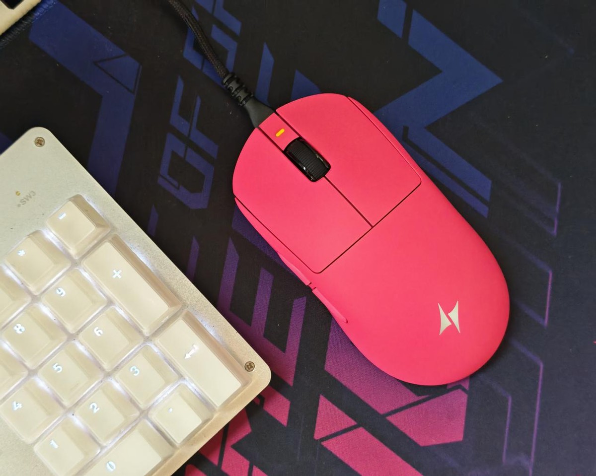 ATK蜻蜓A9 53g轻量化电竞鼠标 _2025游戏无线鼠标推荐_ ATK蜻蜓A9 Plus旗舰传感器鼠标 