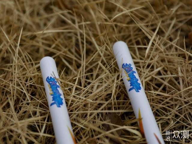 AeroBand体感架子鼓，一款黑科技的玩具_新浪众测