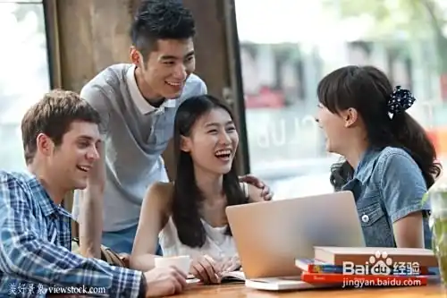 游戏里跟女孩子聊天聊什么话题好