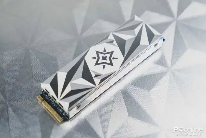 吸血鬼生存游戏_V Rising 游戏评测_吸血鬼大战僵尸游戏