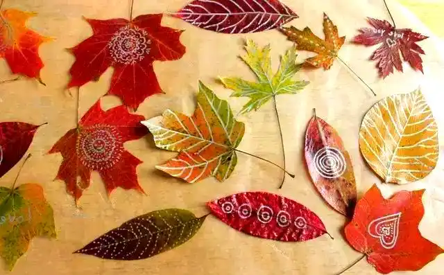 儿童绘画发展阶段_创意绘画游戏方法_小学生儿童画画游戏