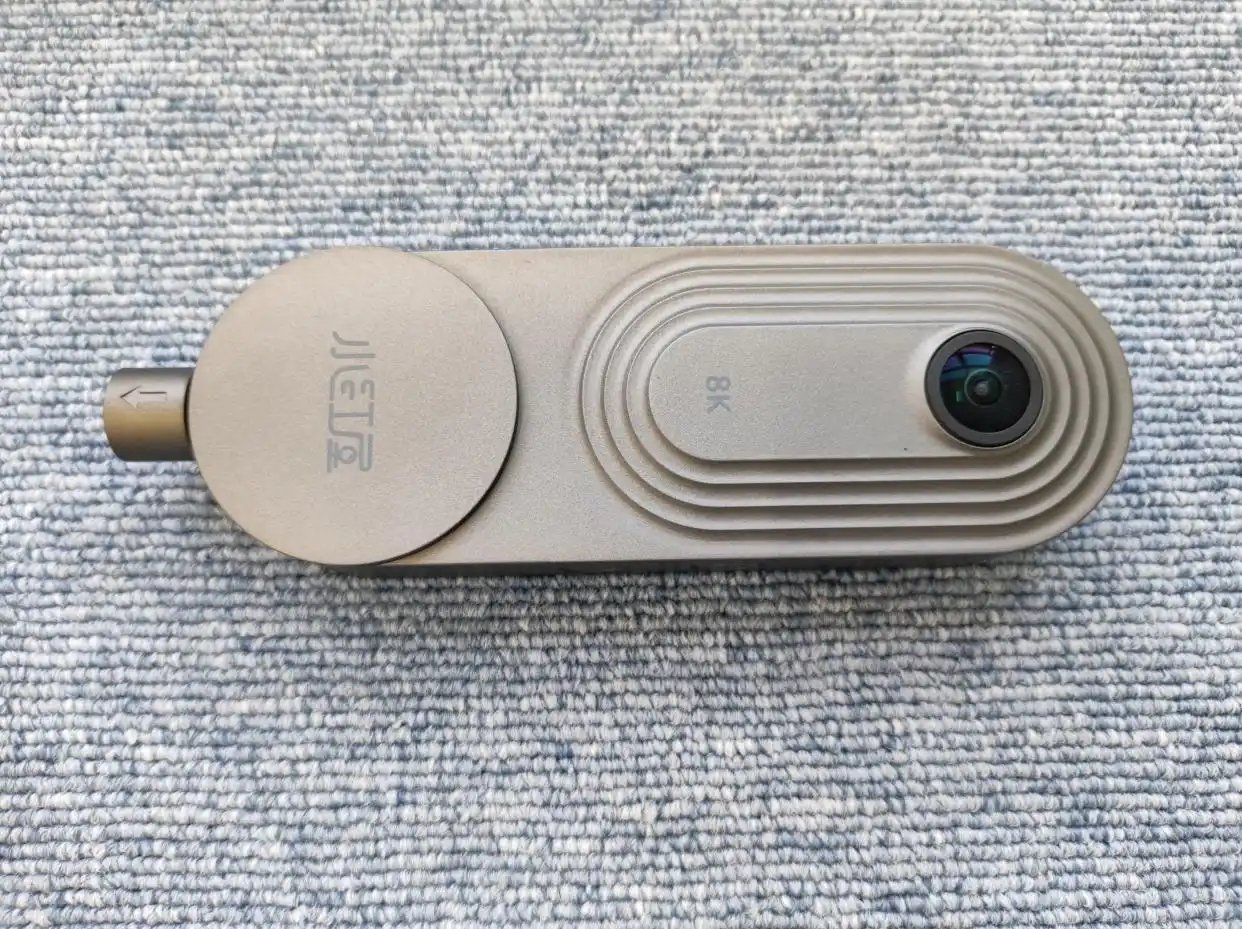 数码摄像机像素_分辨率感光元件大小对焦速度像素数量畸变校正效果_小红屋数码相机评测