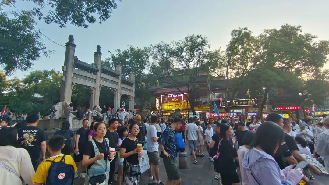 穿越火线16周年嘉年华 西安_穿越火线怎么登不进去_穿越火线老兵 西安