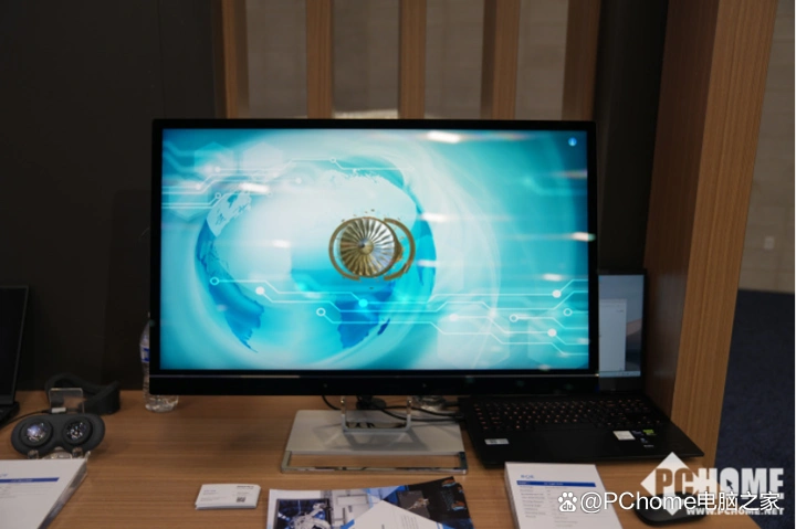 CES2024：京东方全球首发45英寸9K氧化物Mini LED车载贯穿屏