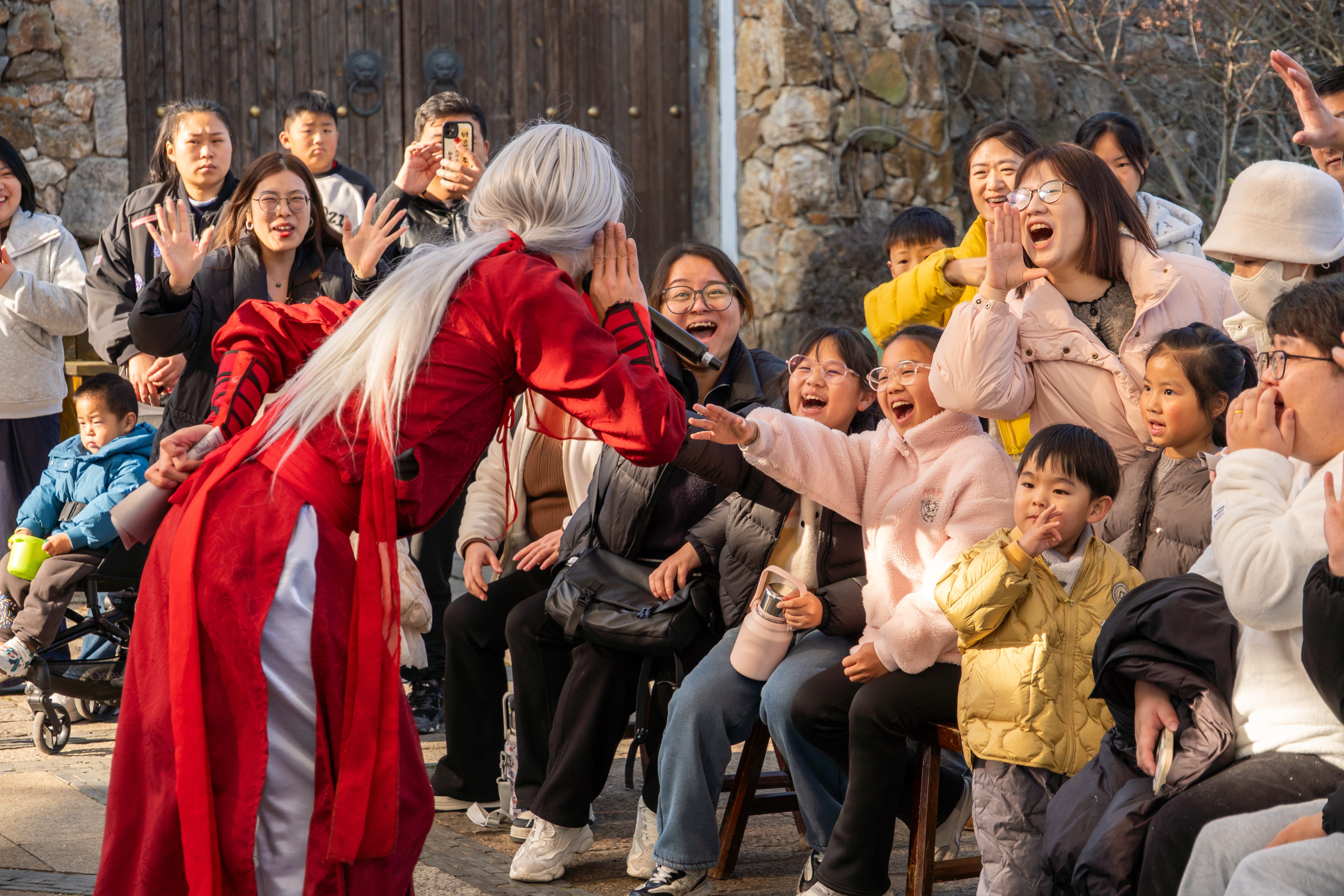 游戏里的npc是什么意思_景区NPC互动体验_沉浸式文旅演出