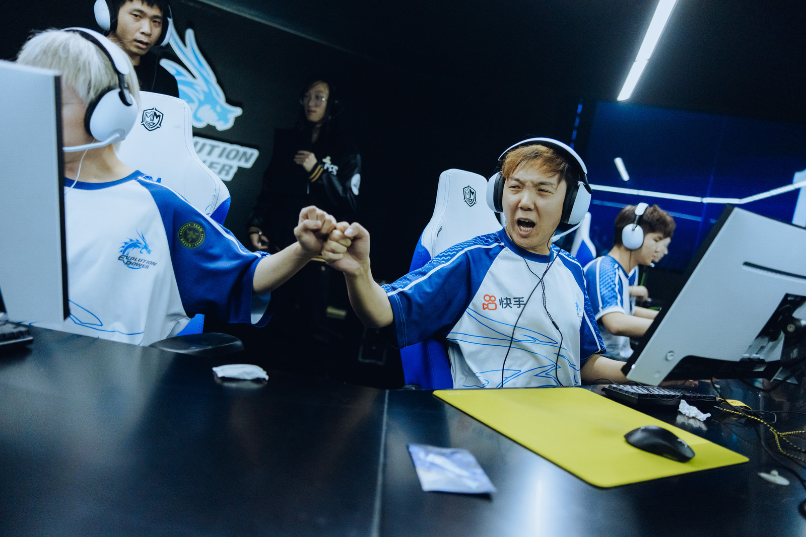 2026wcg穿越火线总决赛_CFPL赛区荣耀时刻_2024CFS世界总决赛EP.快手夺冠