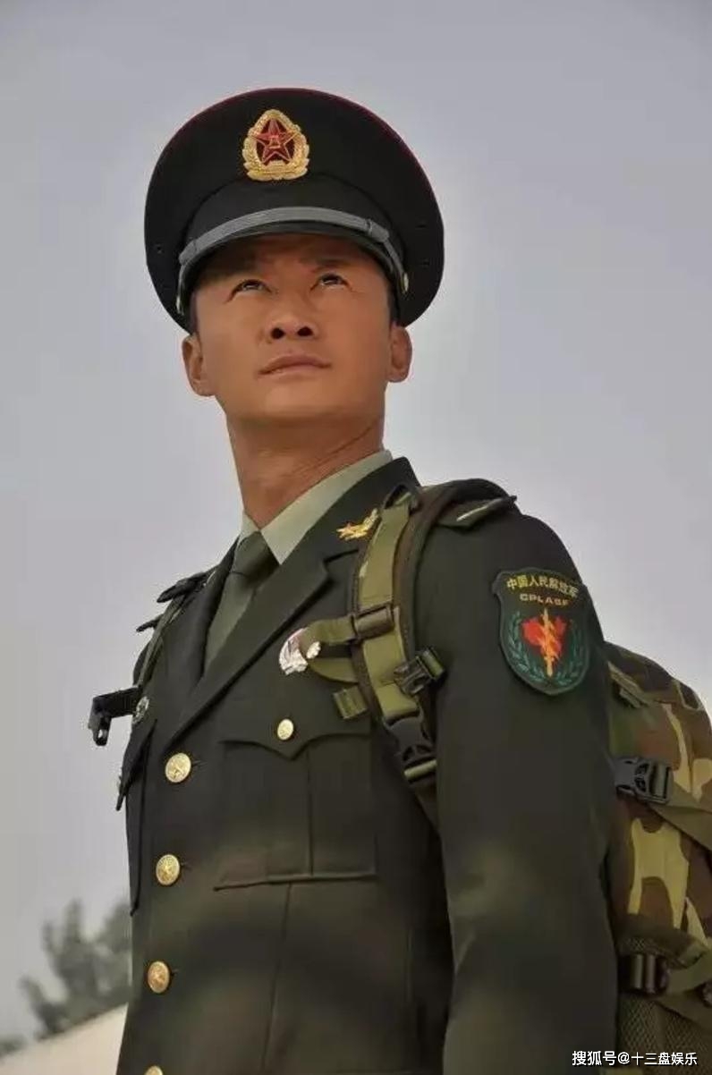 吴京的冷锋原型故事是真的？《战狼2》太难被超越，李焕英也不行