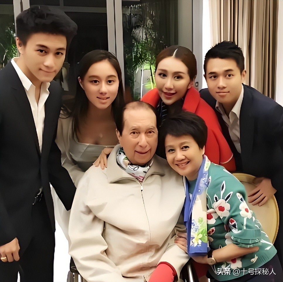 临终将“私生子”托付给何超琼，赌王下的这盘大棋，五年后才看懂