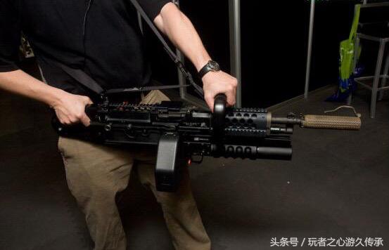 KAC锯式机枪 穿越火线 KAC耀龙_穿越火线黄金kac