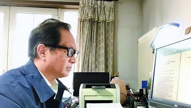 e站进里站_e站怎么进里站_电脑进出站规则