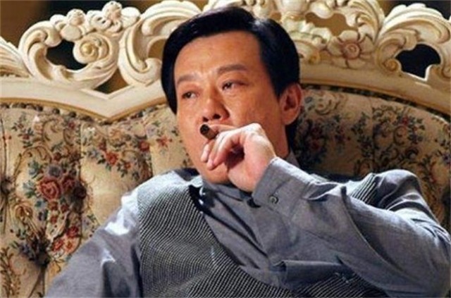 演员寇世勋：两个妻子和谐的背后，全靠我楼上楼下来回跑