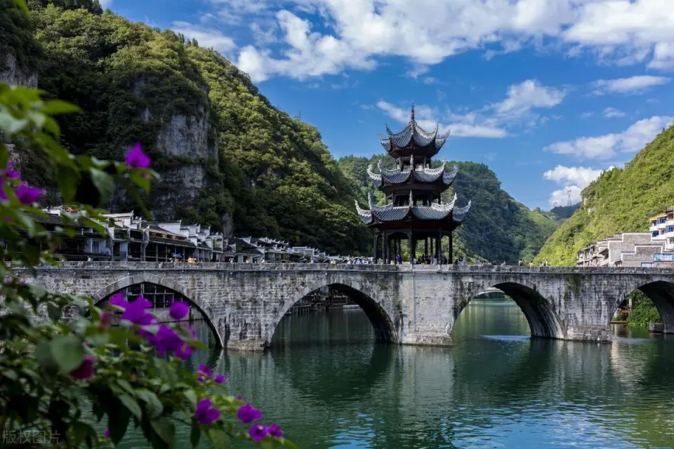 贵州旅游必去的15个景区，去过一半已经此生无憾，你去过了几个