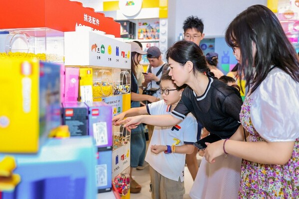 全国首家乐高®品牌标杆店于长沙盛大开业