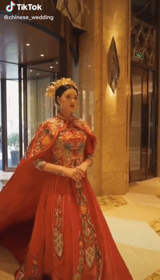 中式婚礼火遍全球！华丽梦幻有排面，国外网友：我也想整一个