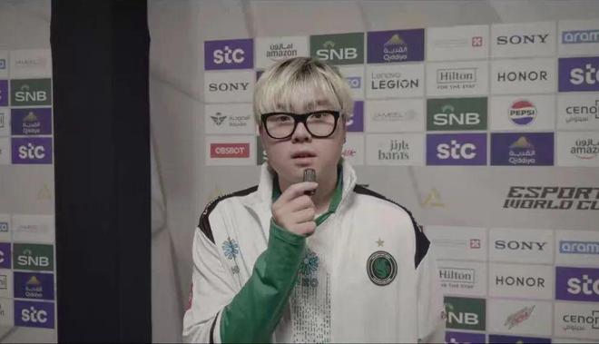 穿越火线白鲨比赛视频_穿越火线白鲨最新阵容_2021穿越火线s17白鲨