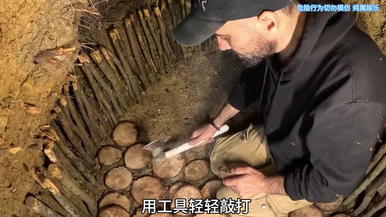 丛林深处伪装庇护所_有个游戏是地下避难所_建造隐蔽庇护所