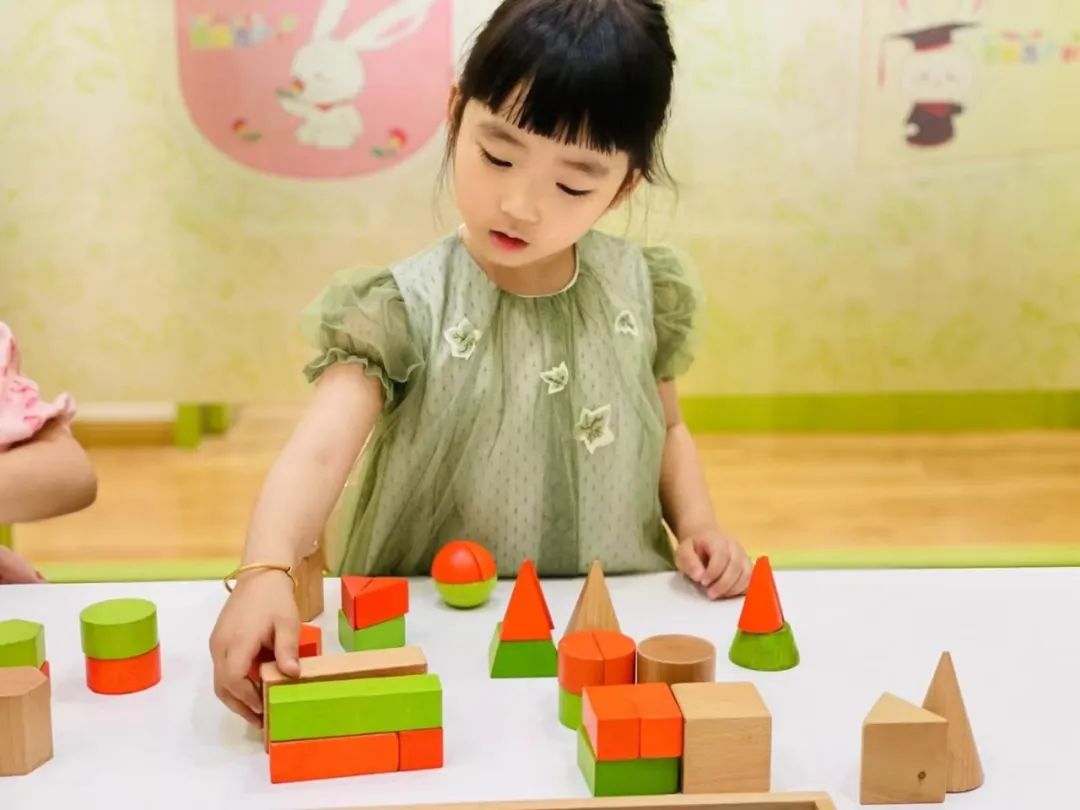 新手妈妈们的最爱！ 仅凭一套教具，帮娃搞定“学前启蒙”