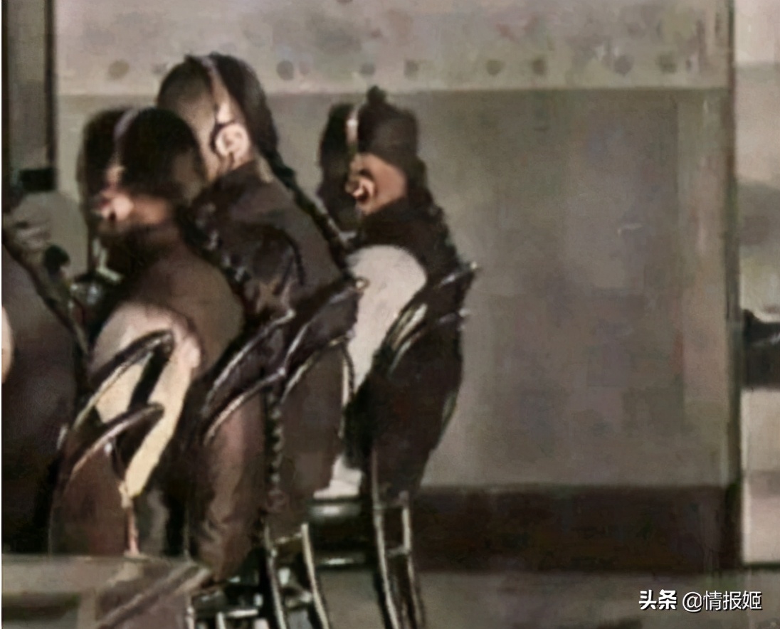 穿越火线清朝老兵开挂现象_穿越火线进不去房间_CF游戏官方玩梗十年老兵梗