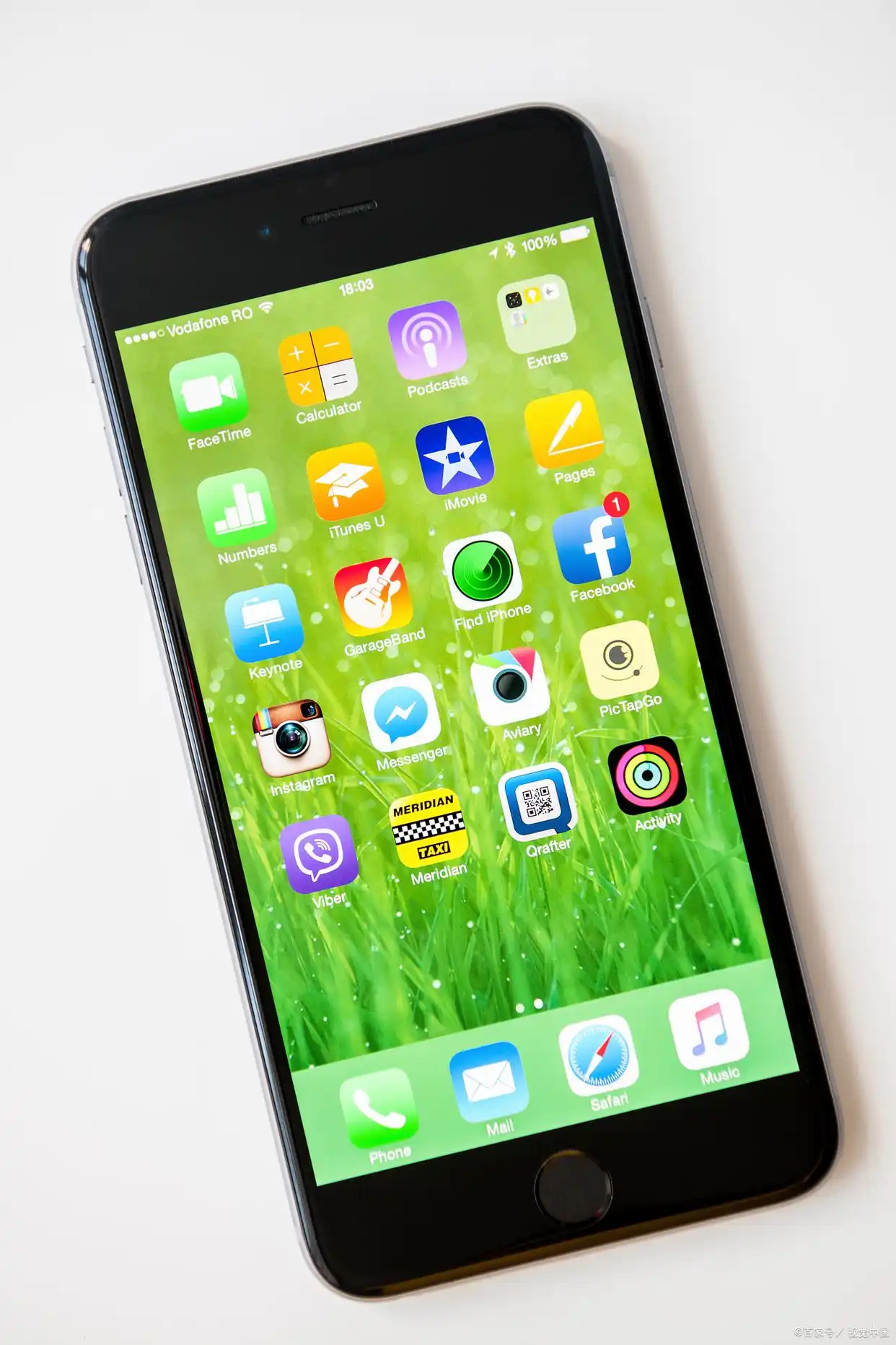 lcd屏幕与oled屏幕对比_oled屏幕优缺点分析_oled的优缺点